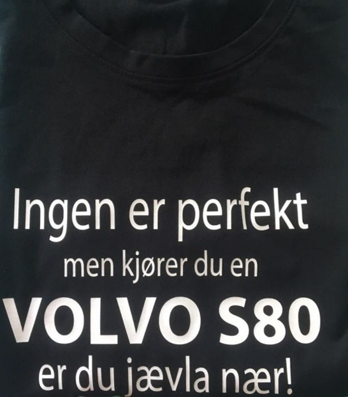 t-shirt -  Ingen er perfekt